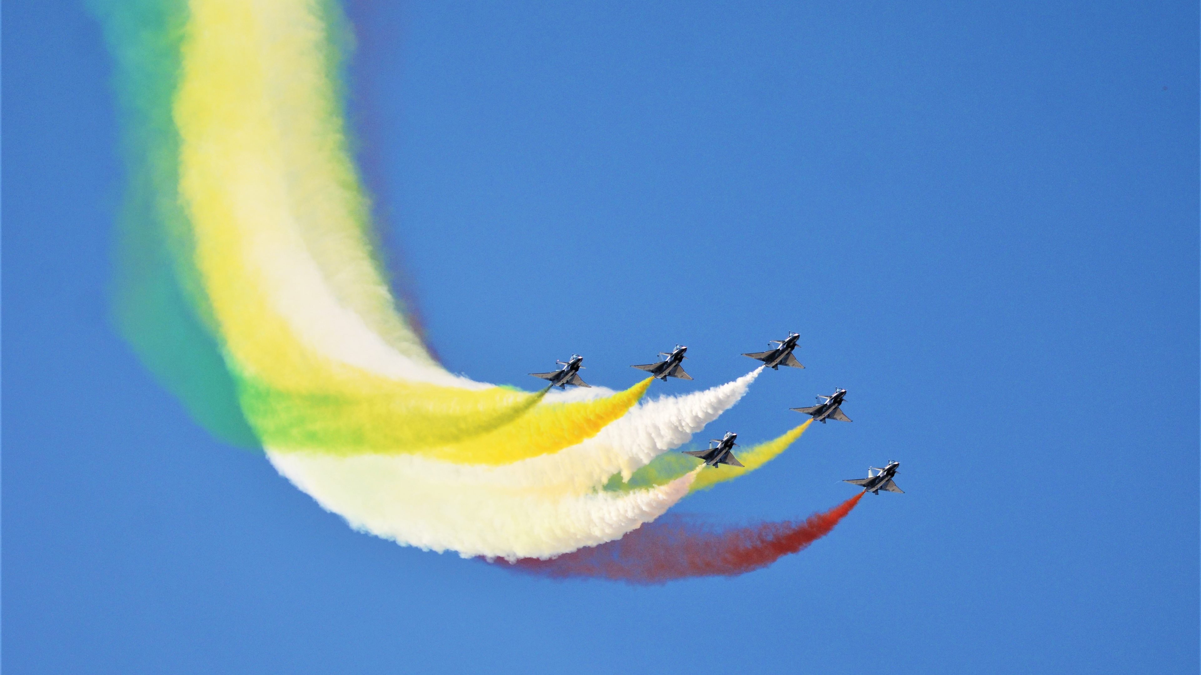 AYX体育-巴雷特：全黑队的“进攻指挥官”，赛场上毫不手软