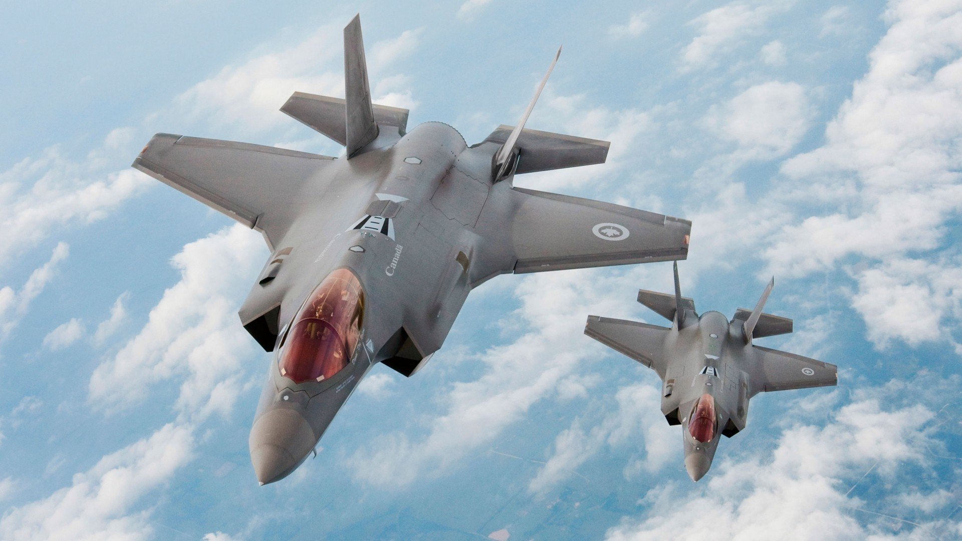 橄榄球冠军锦标赛：南半球四强赛场上演精彩角逐，橄榄球比赛2021