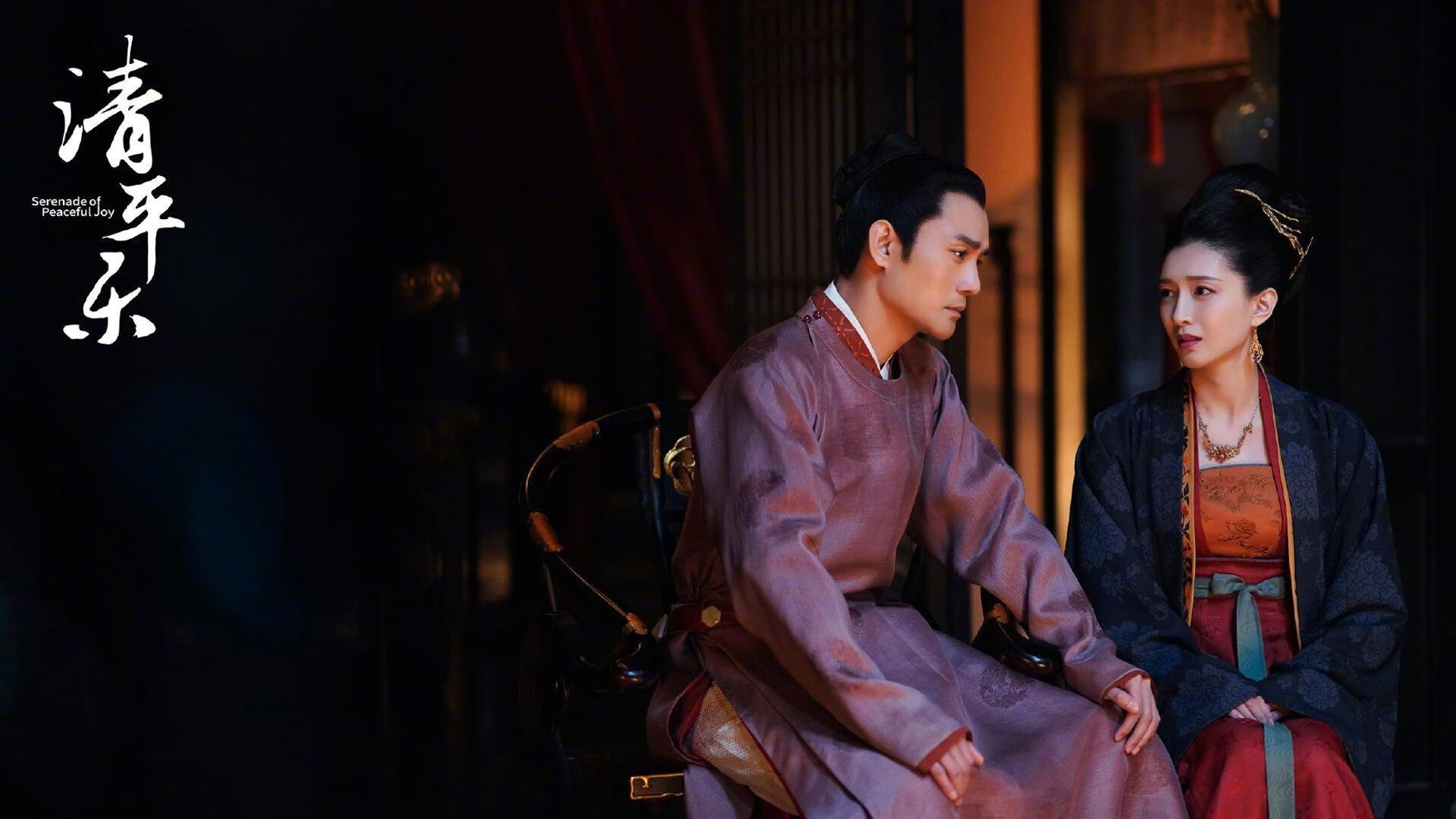 苏炳添参与科技团队共同研发训练仪，苏炳添试训